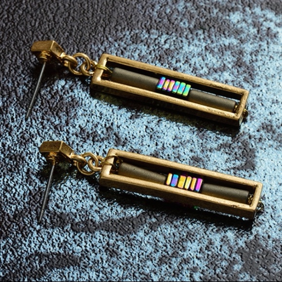 Original Design Natural Stone Beads Drop Earrings - Picture 3 of 3